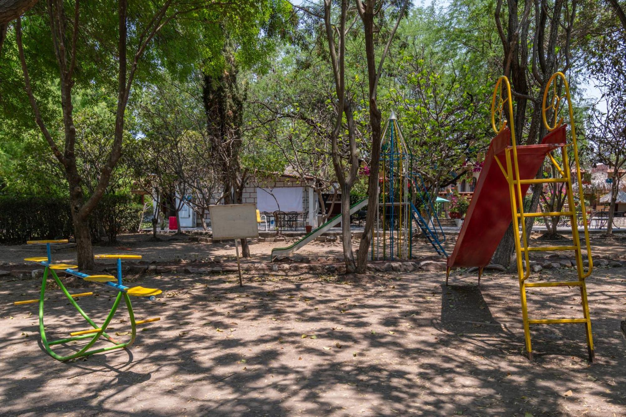 Atotonilco Hotel & Club Екстер'єр фото